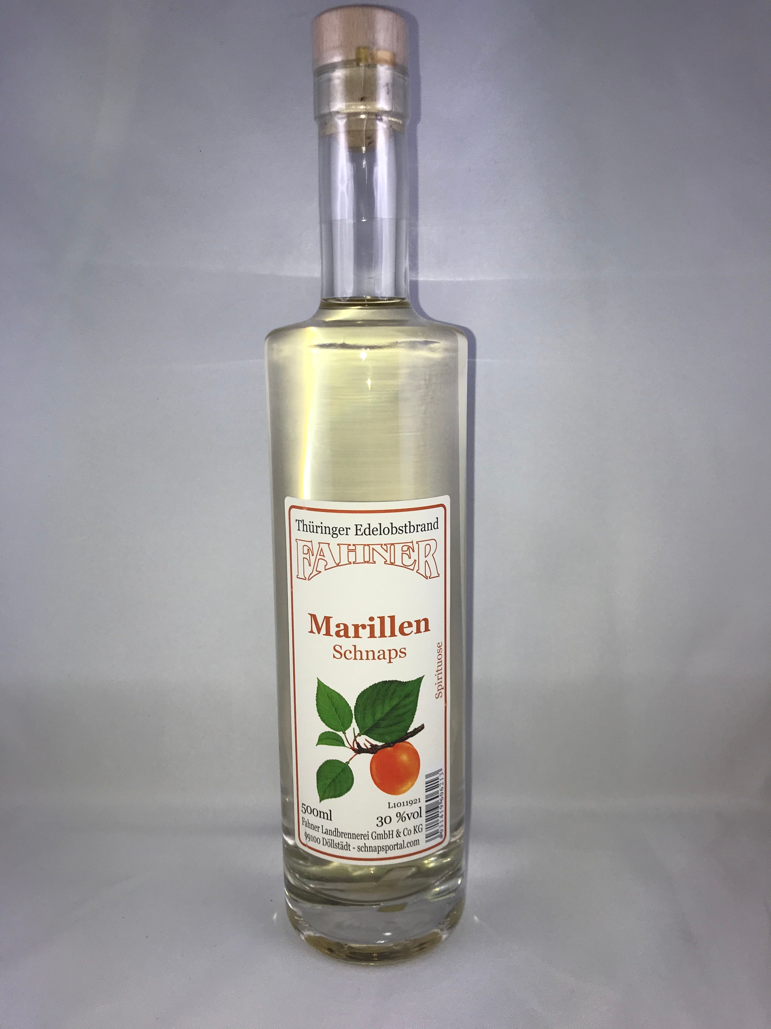 Aprikosen-Schnaps
